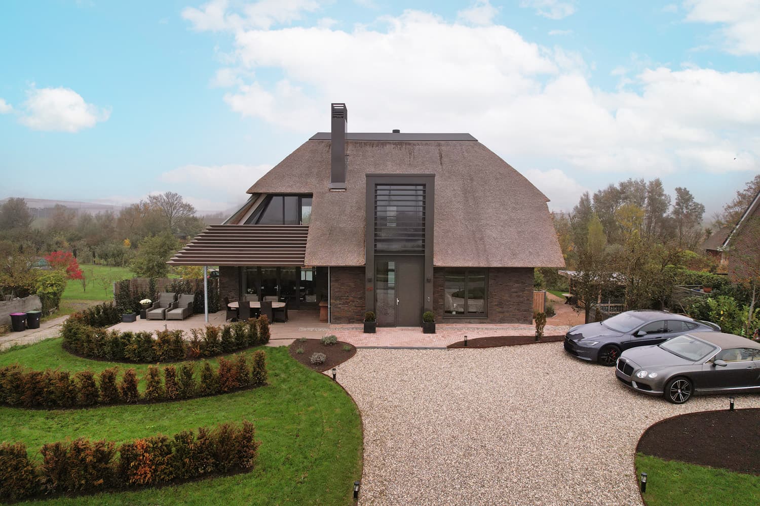 Dijkvilla met lift in Friesland